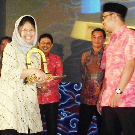 Rumah Tawa Hotel Syariah Bandung Eksteriør billede