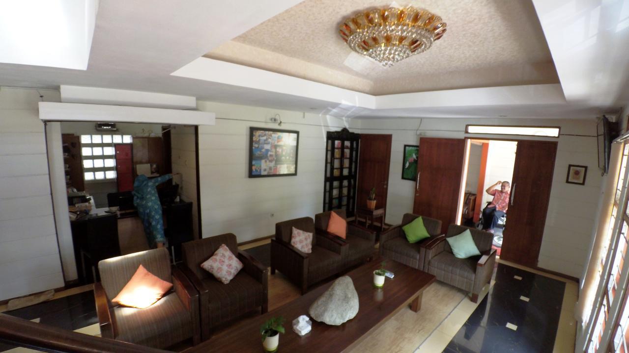 Rumah Tawa Hotel Syariah Bandung Eksteriør billede