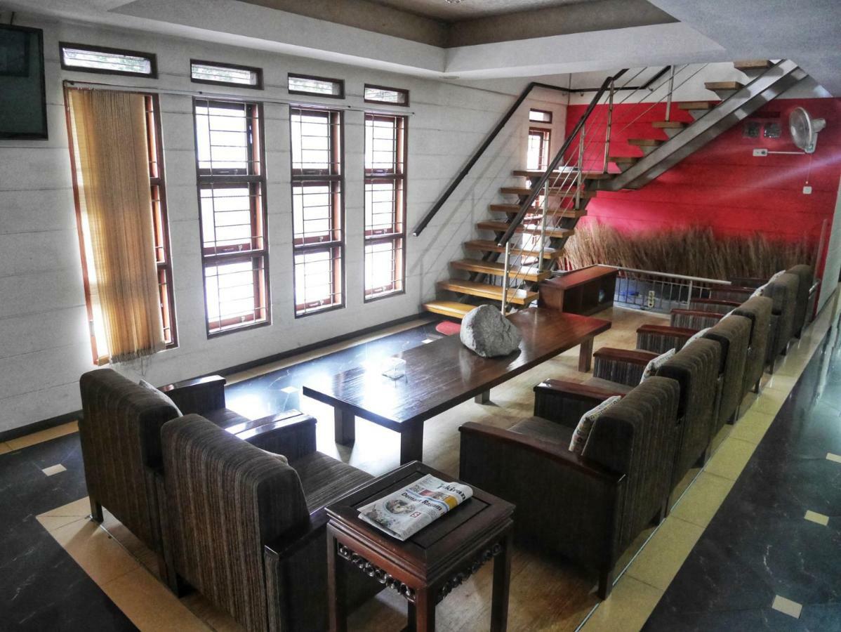 Rumah Tawa Hotel Syariah Bandung Eksteriør billede